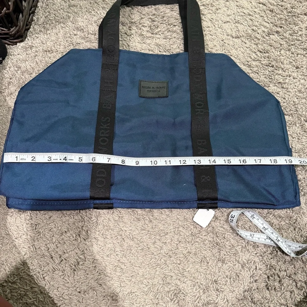 Bath & Body Work Men’s Navy Blue Duffle Bag